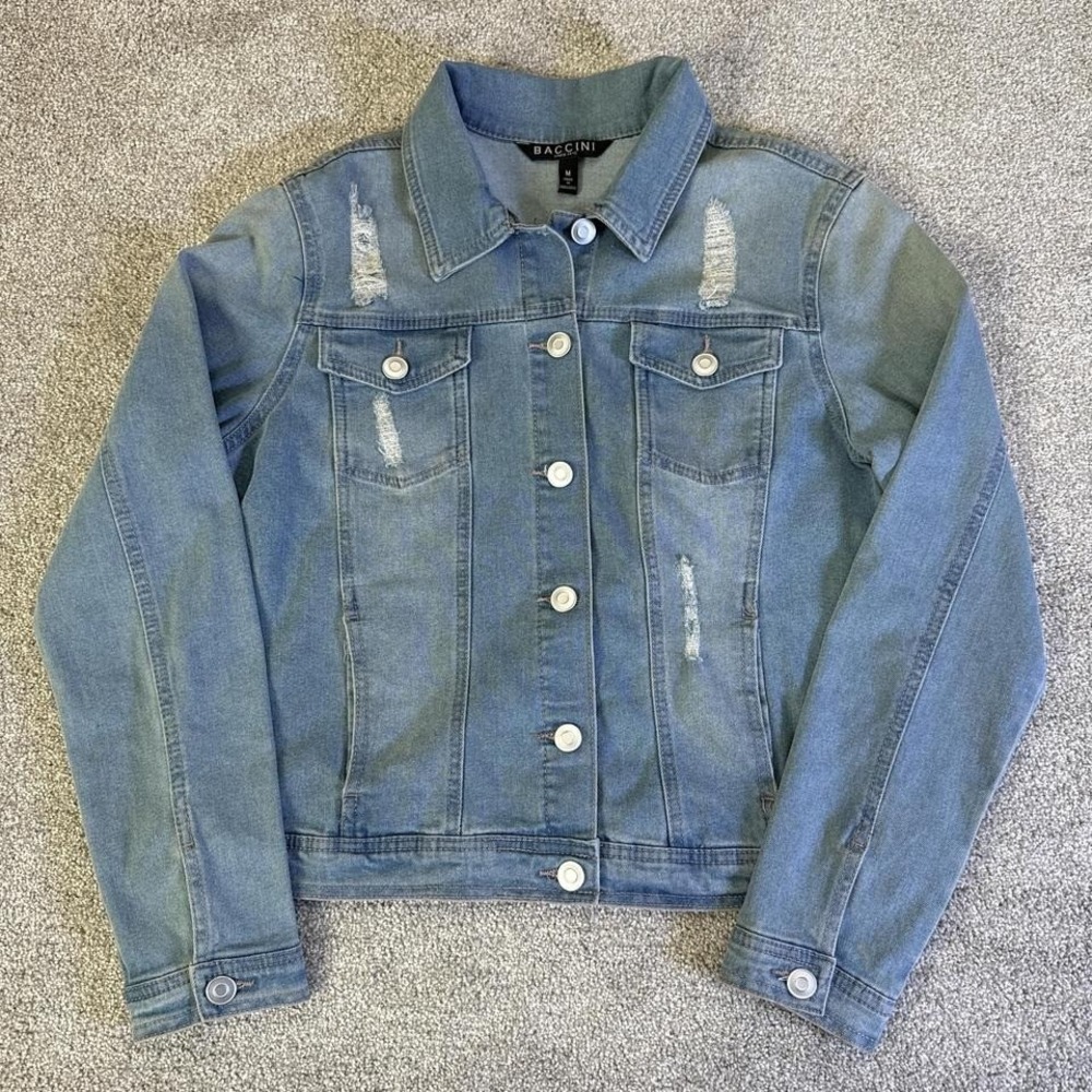 Baccini Distressed Denim Jacket Women's Medium Jean Trucker